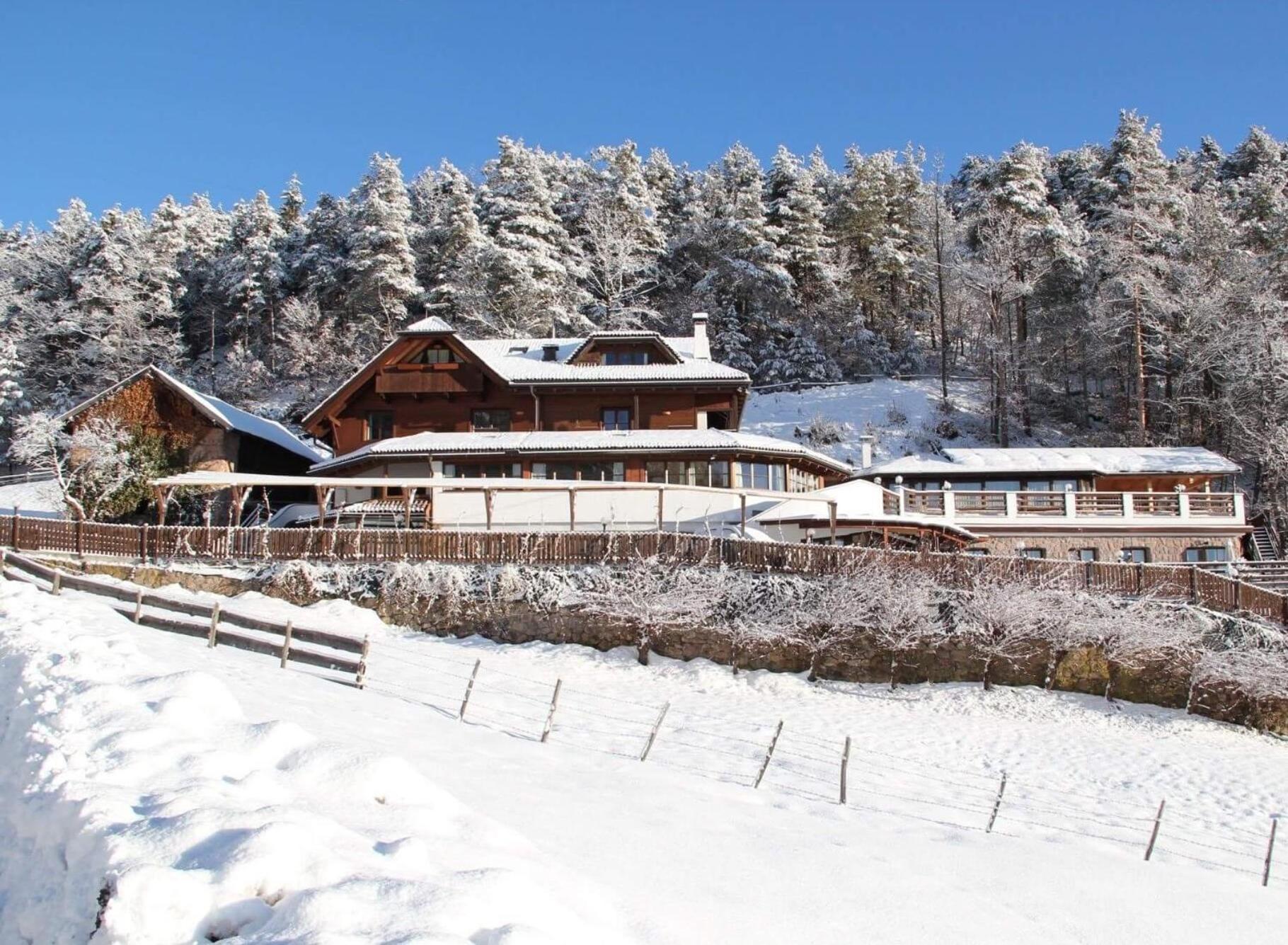 Chalet Grumer Suites&Spa Soprabolzano Ngoại thất bức ảnh